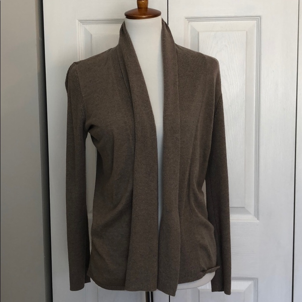 Apt. 9 Cardigan